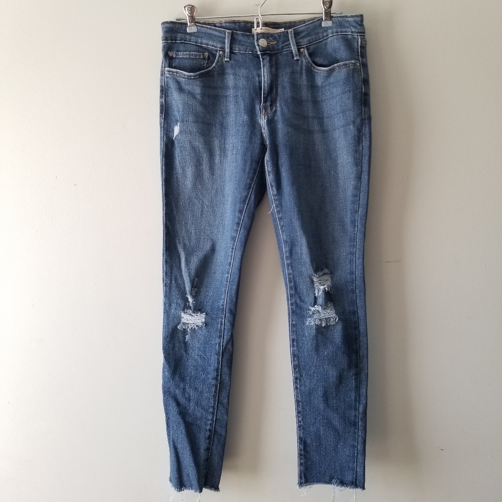 Levis 711 Skinny Distressed Jeans 29